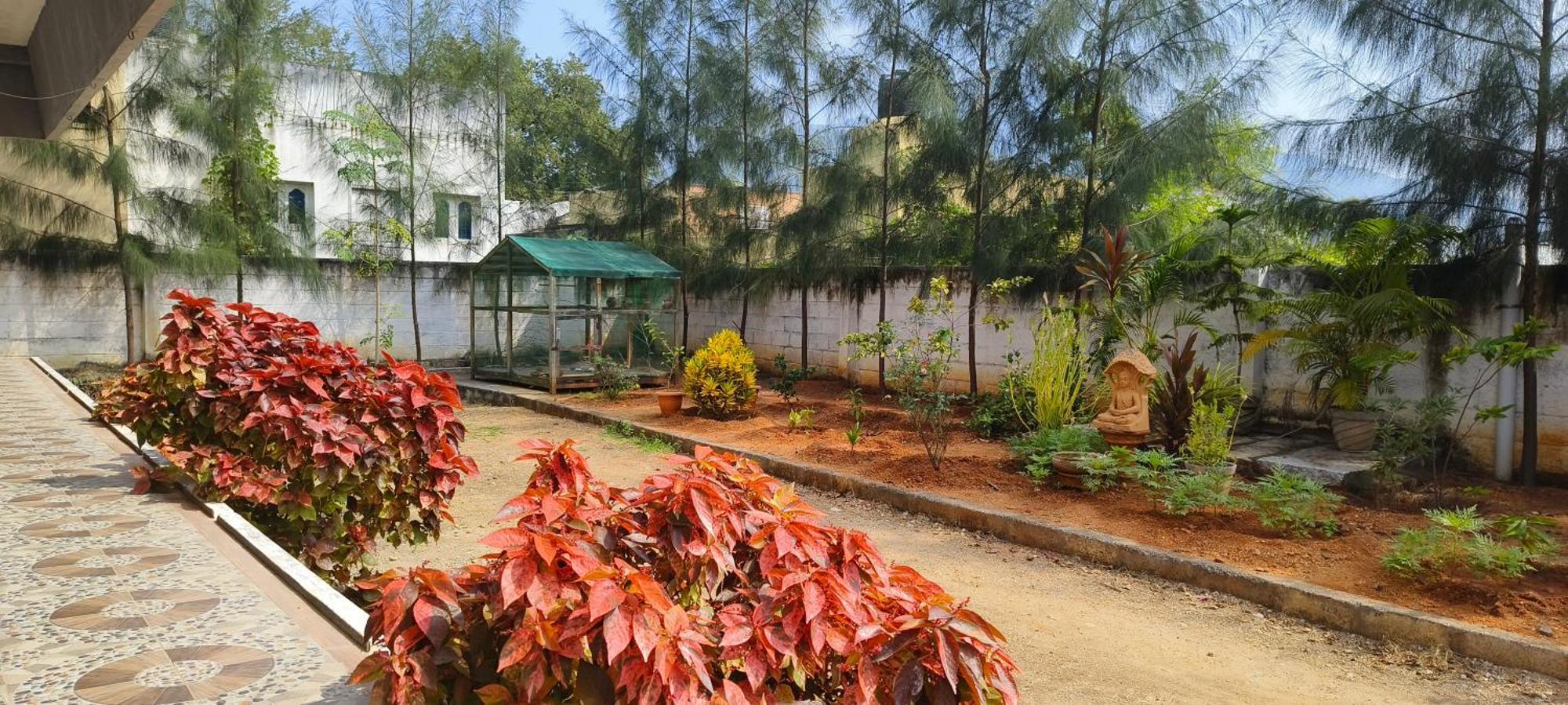 Aadhya guest house Tiruvannāmalai Extérieur photo